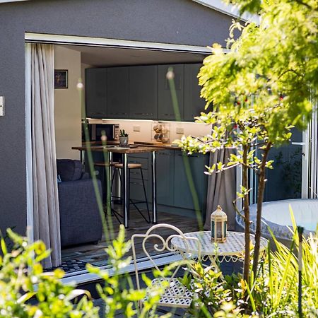 Hideaway Cabin For Two On Edge Of New Forest Hinton  Buitenkant foto